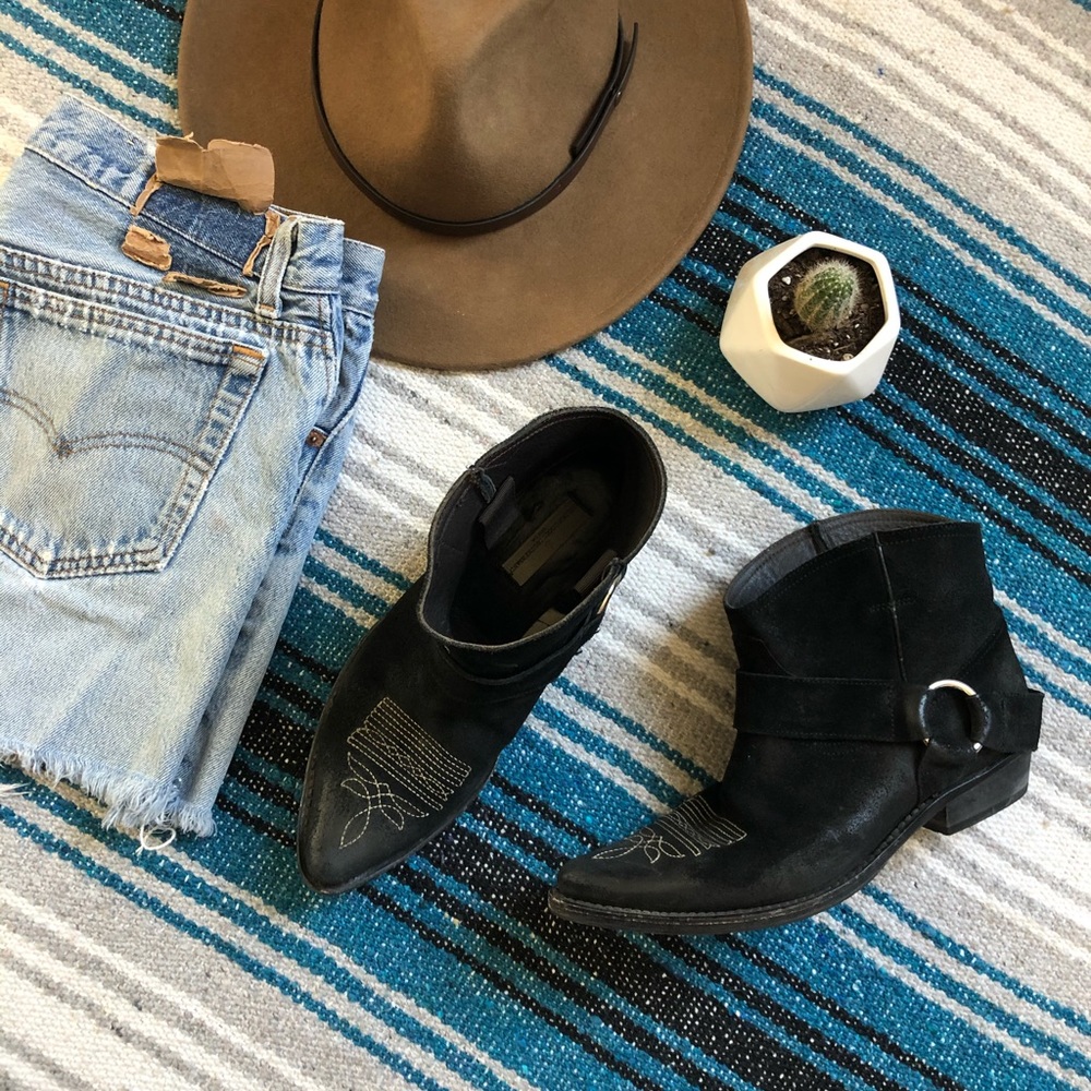 Golden Goose Deluxe Brand Rodeo Boots 7